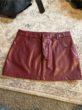 Edikted NWT Burgundy Faux Leather Mini Skirt Y2K Vegan Leather Size Small